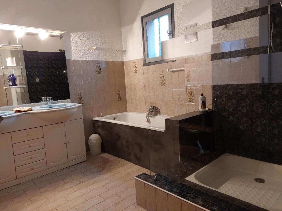 Home Tranquille Dans La Cite Du Mimosa - 2 Etoiles - Axelle Loc'Appart Mandelieu La Napoule Ngoại thất bức ảnh